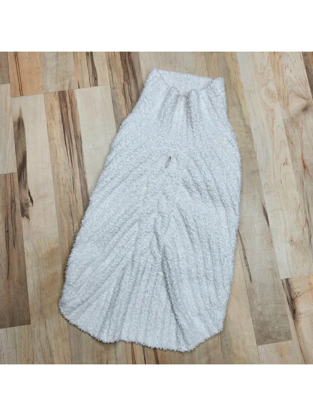 Super Soft Feather Knit Cable Cream Dog Sweater Size Large